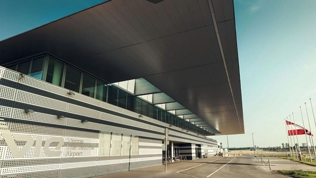 Vienna Aircraft Handling