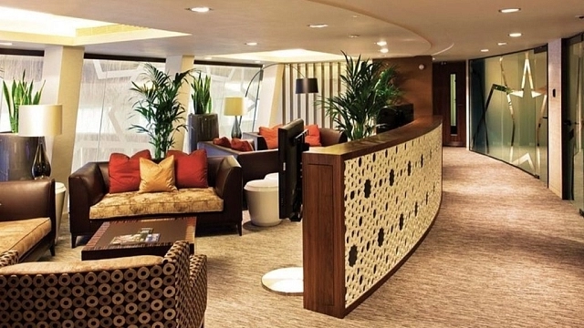 Signature Flight Support